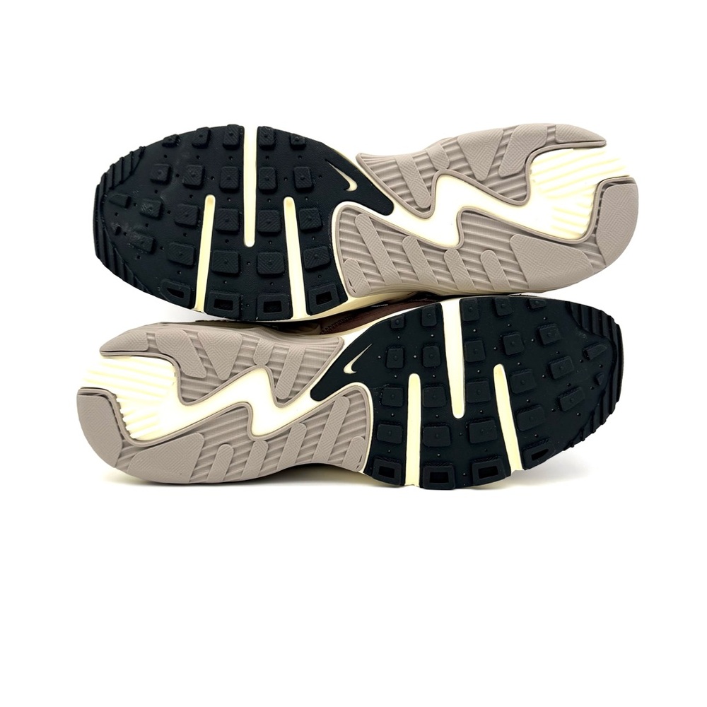 NWT NIB New Nike Men’s Air Max Excee Shoes Size 10.5 Taupe Grey Off Noir Sail - Picture 8 of 9